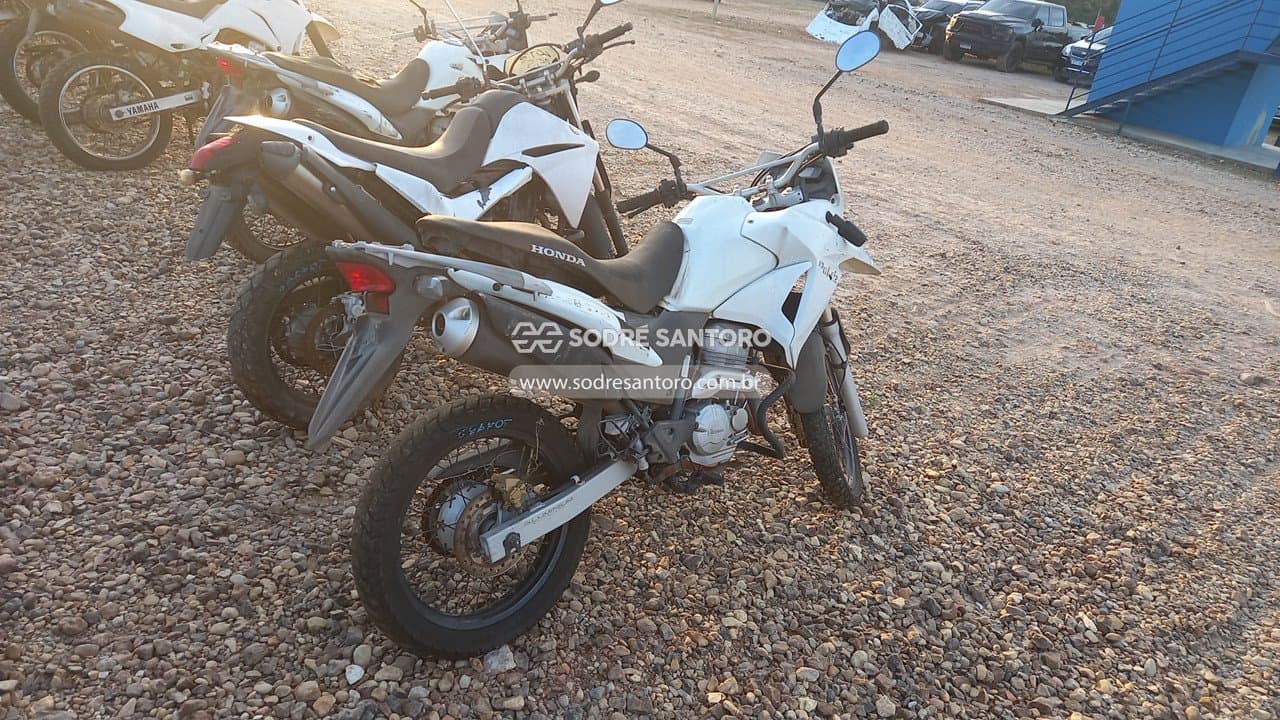Honda Xre 300 2016 — foto 4
