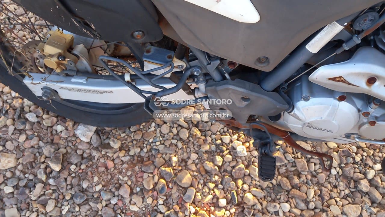 Honda Xre 300 2016 — foto 10