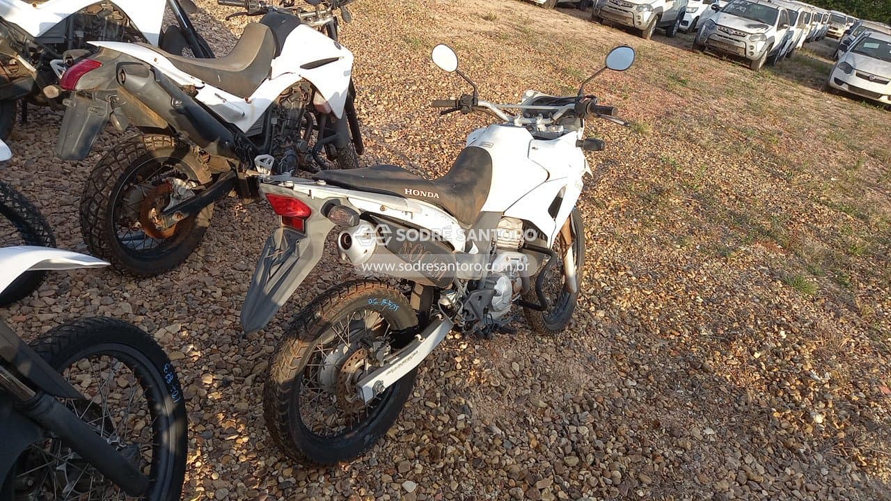 Honda Xre 300 2016 — foto 8