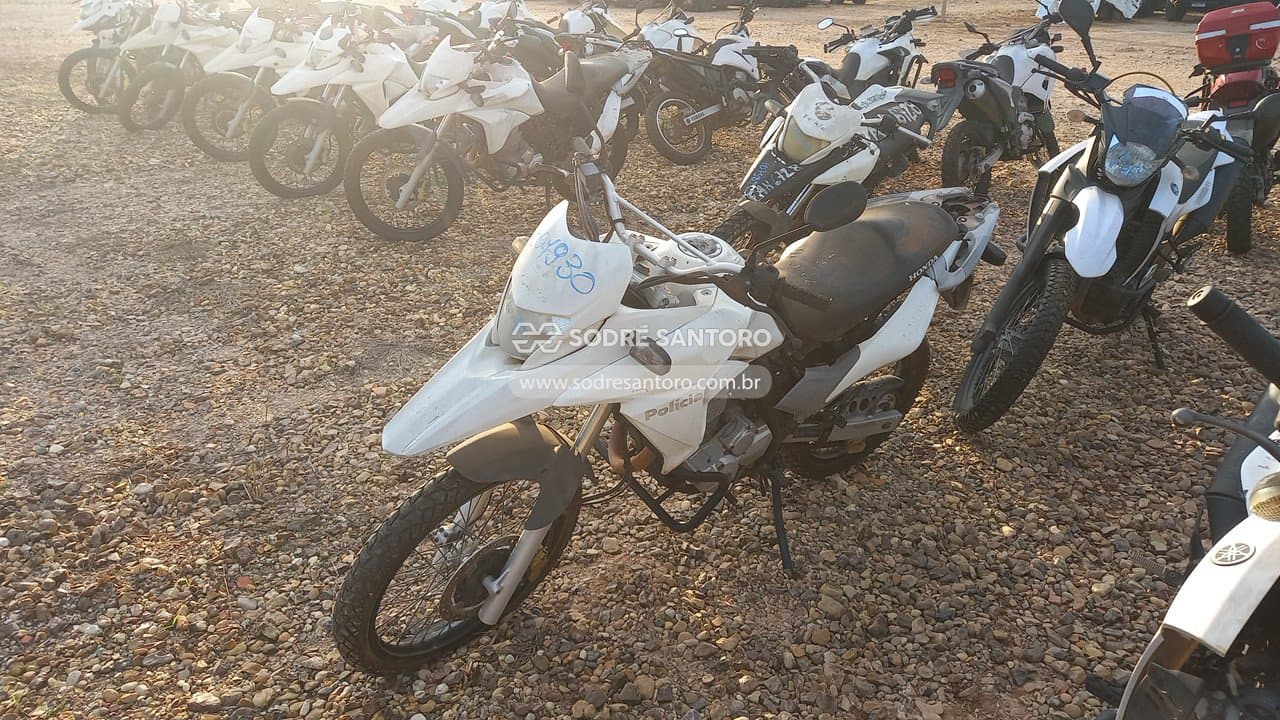 Honda Xre 300 2016 — foto 6