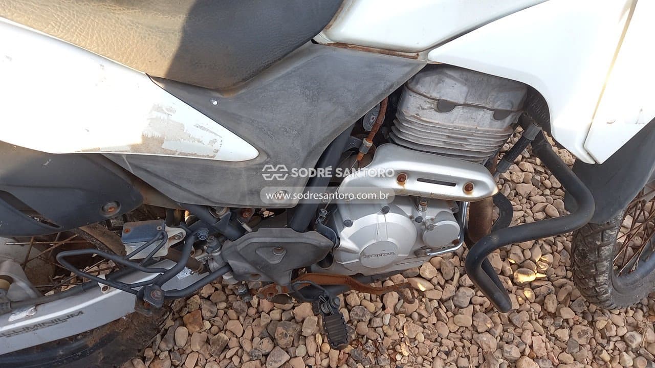 Honda Xre 300 P 2014 — foto 10