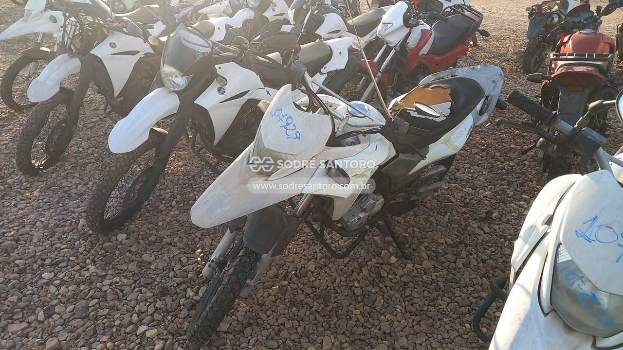 Honda Xre 300 P 2014 — foto 6