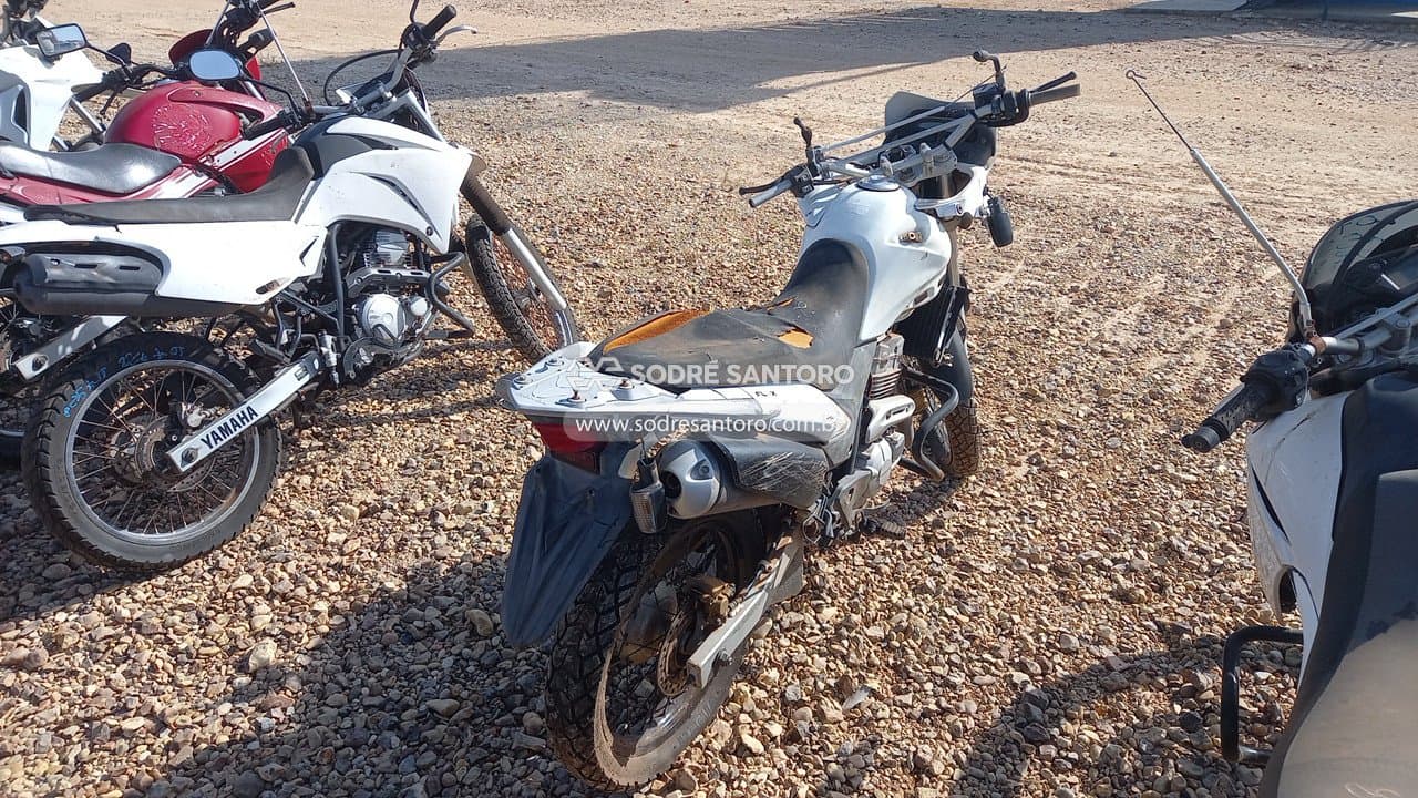Honda Xre 300 P 2013 — foto 8
