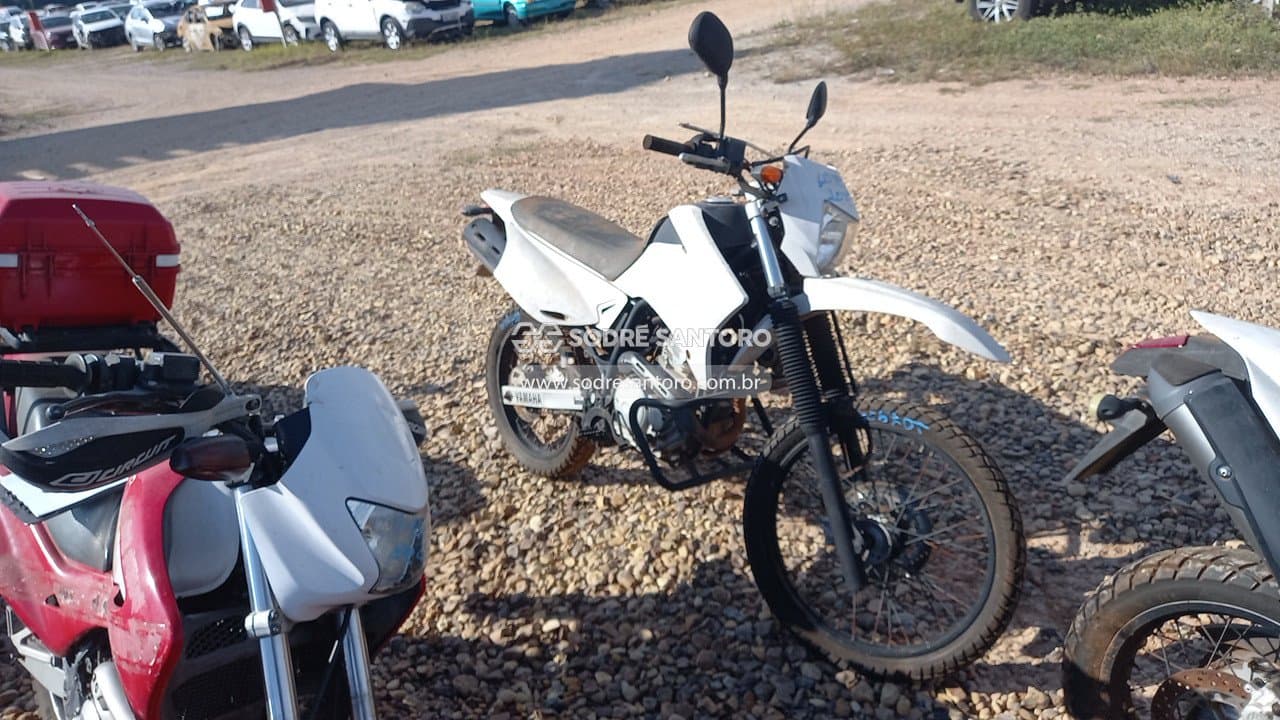 Yamaha Lander Xtz250 2013, branca
