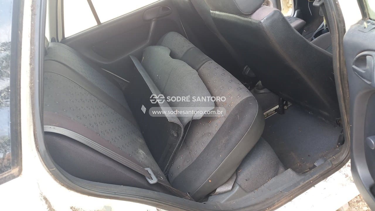 Volkswagen Parati 1.6 City 2004 — foto 10