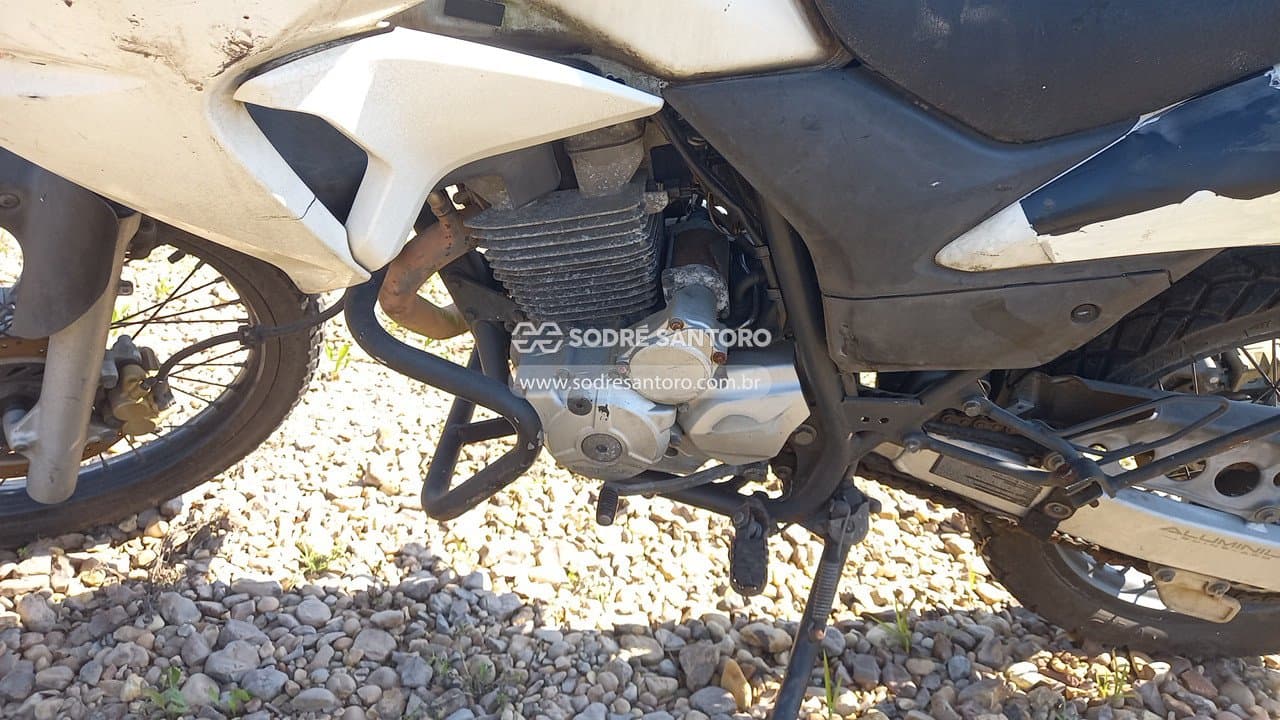 Honda Xre 300 2016 — foto 5