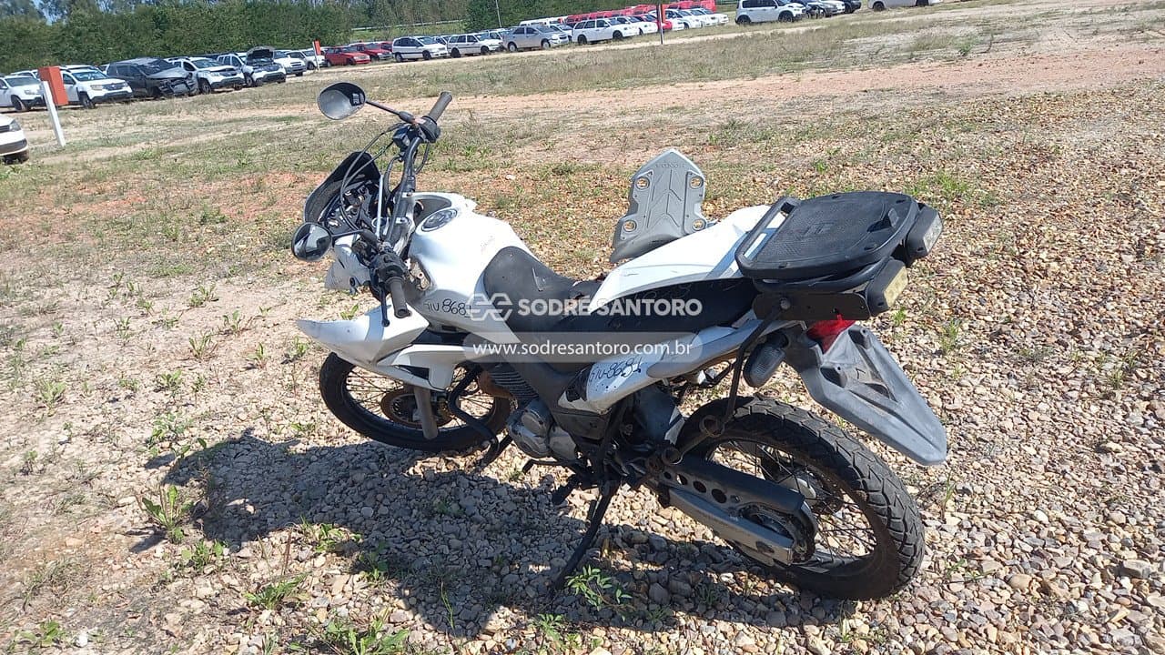 Honda Xre 300 2016 — foto 2