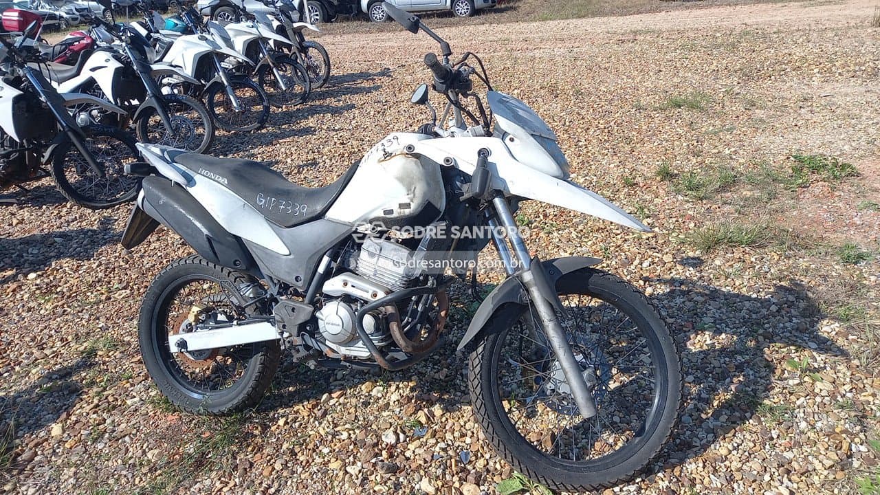 Honda Xre 300 2016, branca