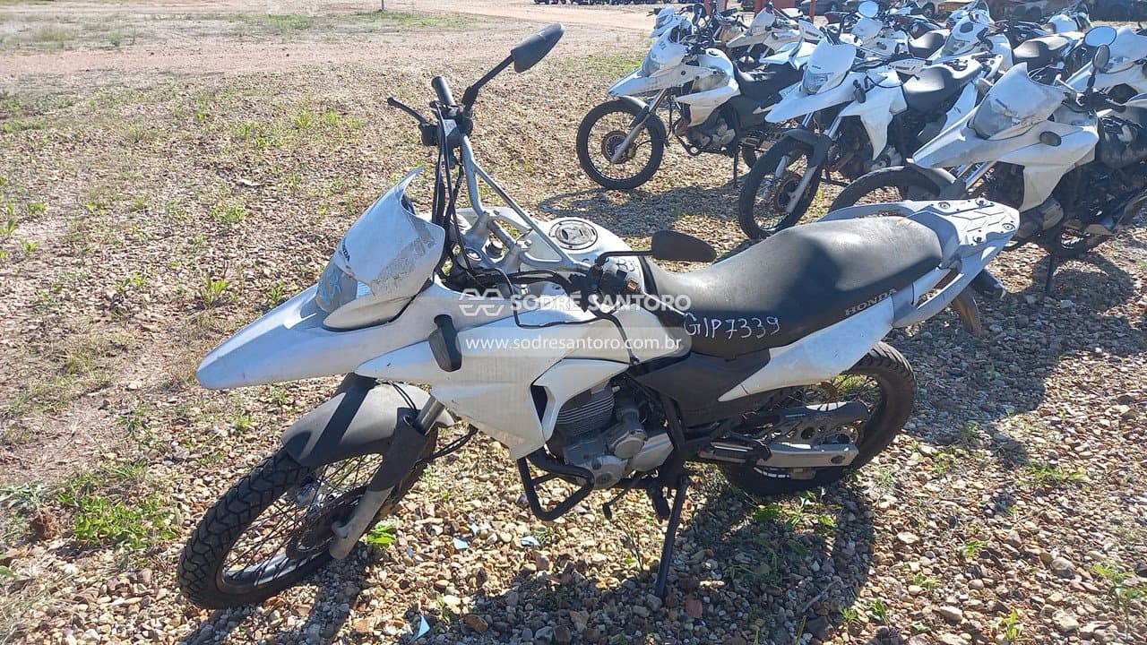 Honda Xre 300 2016 — foto 3