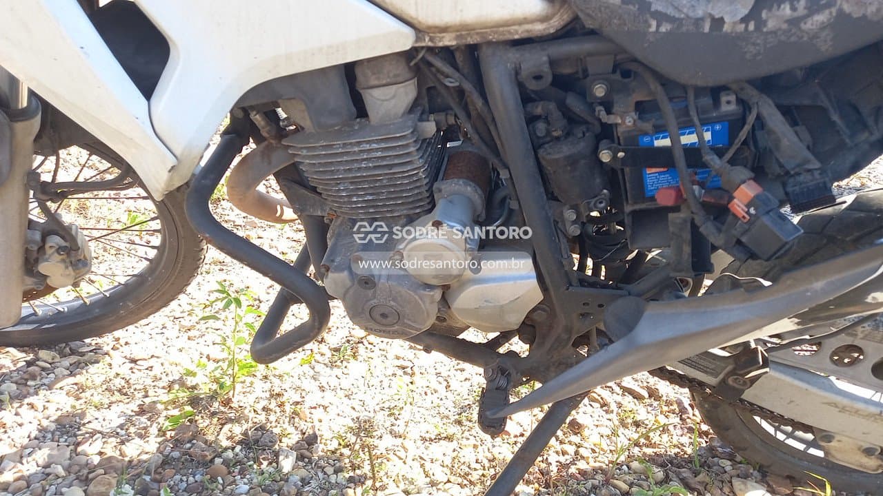 Honda Xre 300 2016 — foto 5
