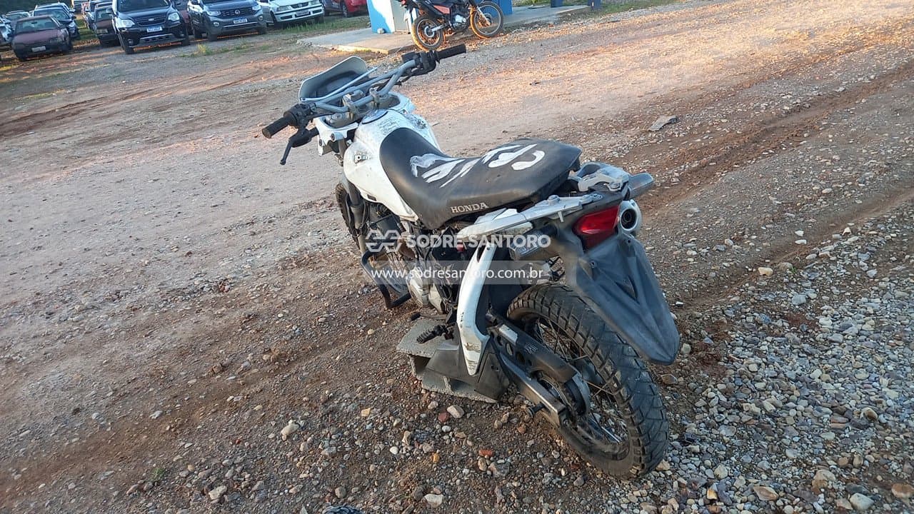 Honda Xre 300 P 2013 — foto 2