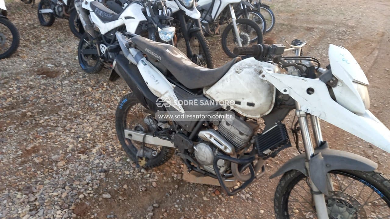 Honda Xre 300 P 2013 — foto 9