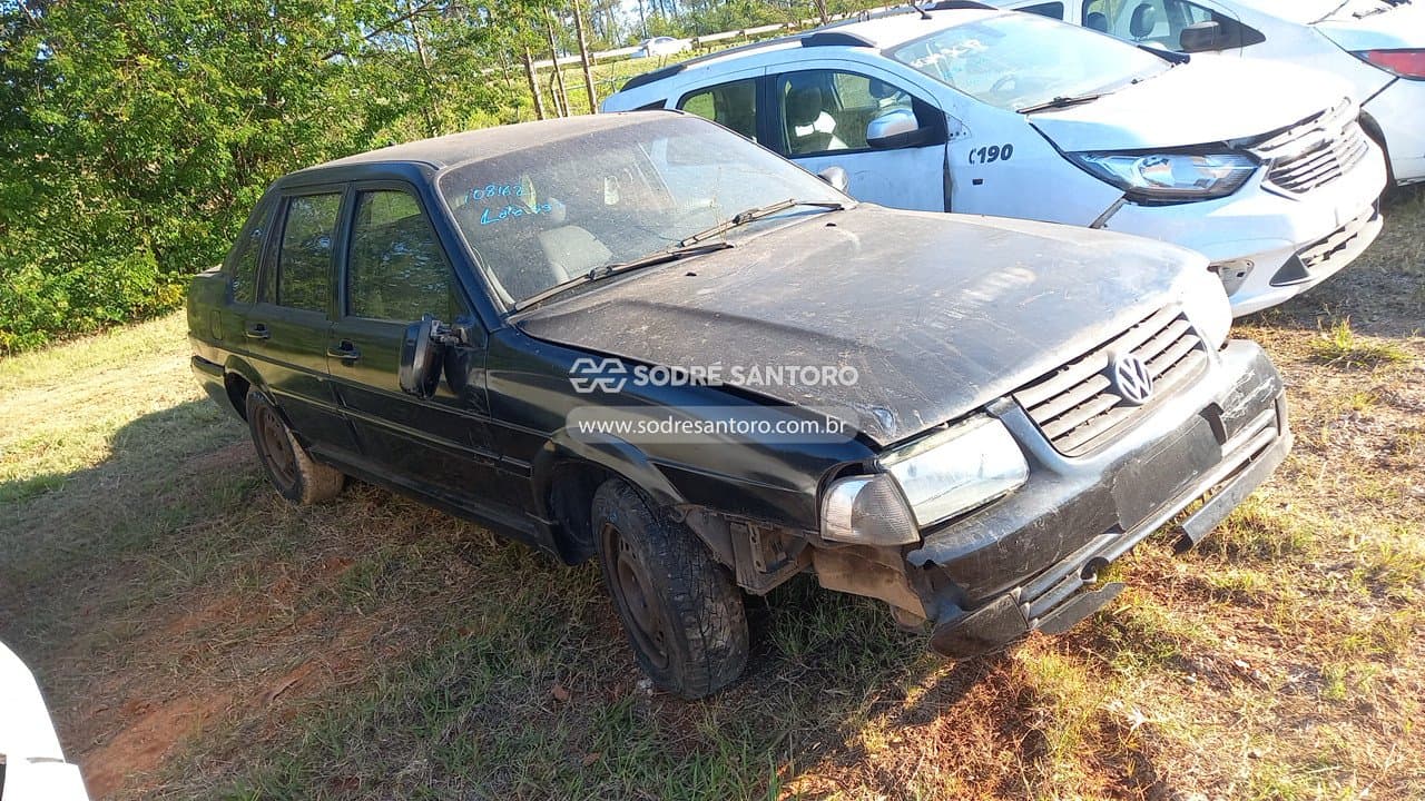 Volkswagen Santana 1.8 Mi 2006, preta