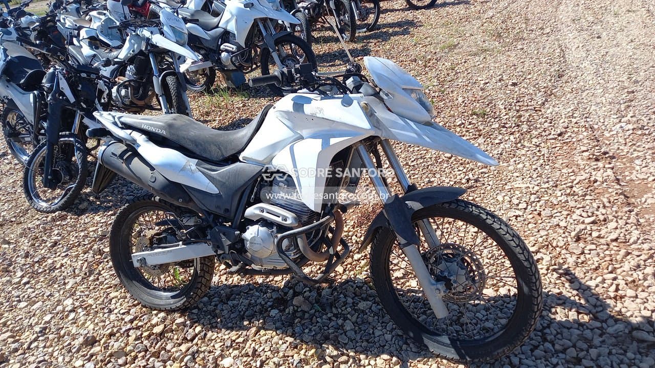 Honda Xre 300 P 2014, branca