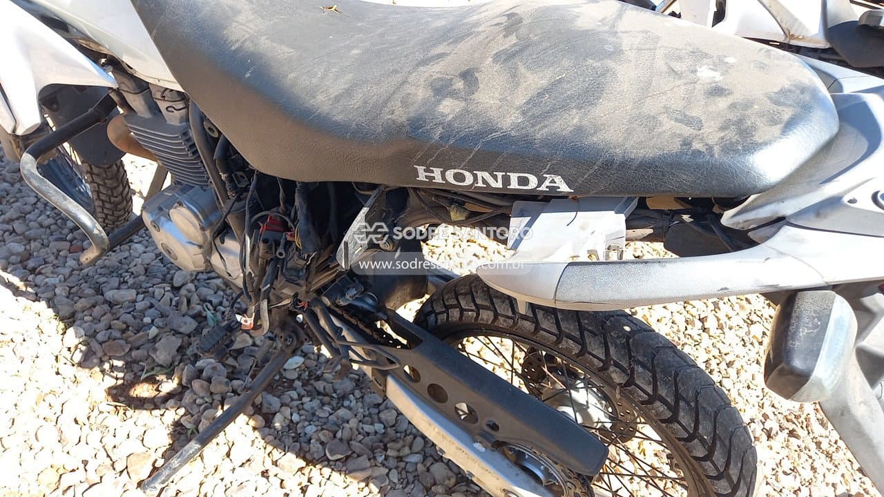 Honda Xre 300 P 2014 — foto 9