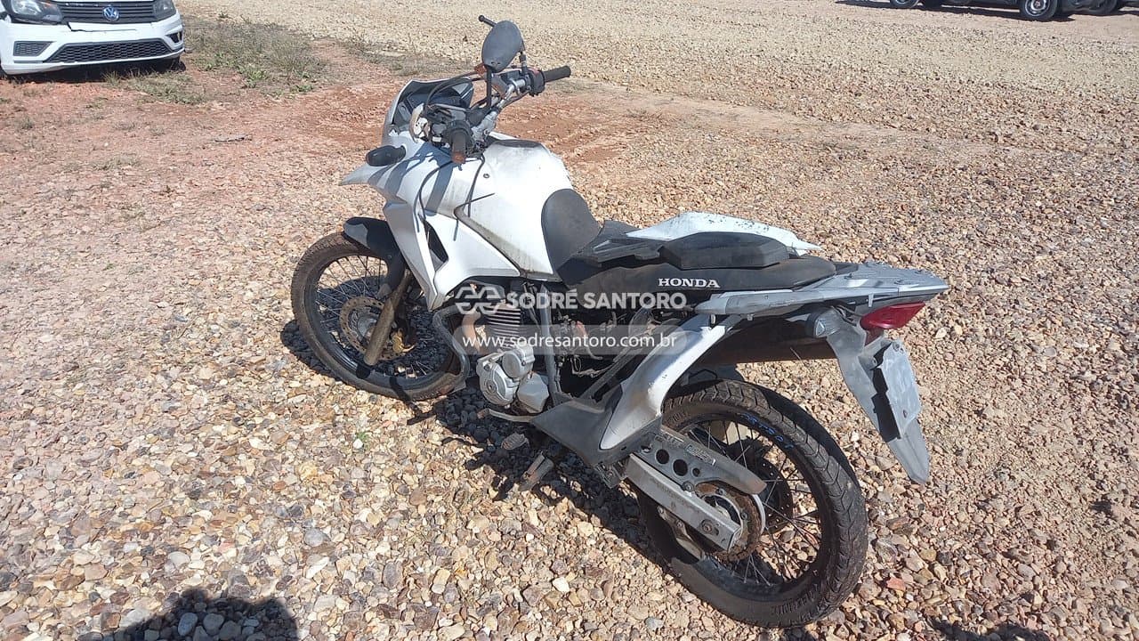 Honda Xre 300 2016 — foto 2