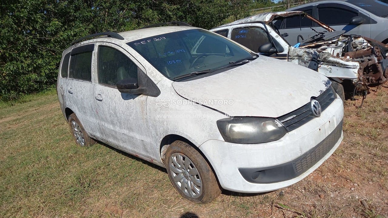 Volkswagen Spacefox 1,6 2014, branca