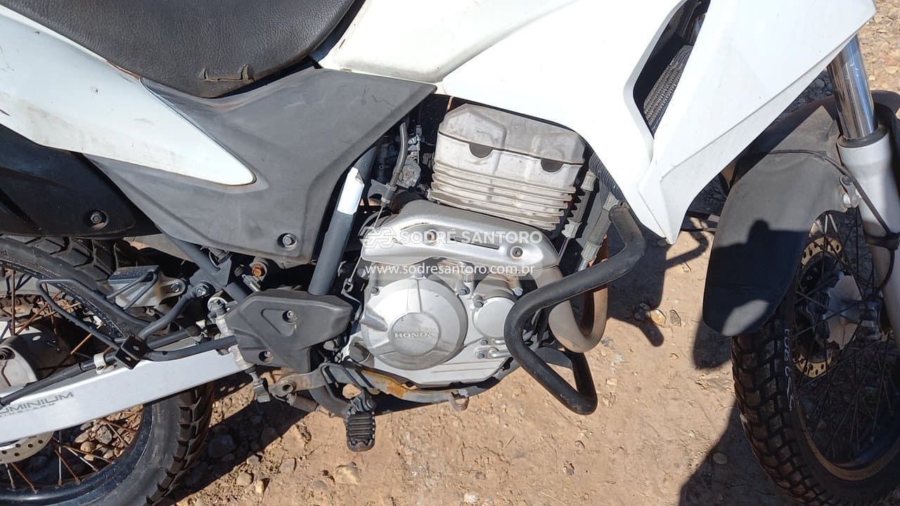 Honda Xre 300 2016 — foto 6