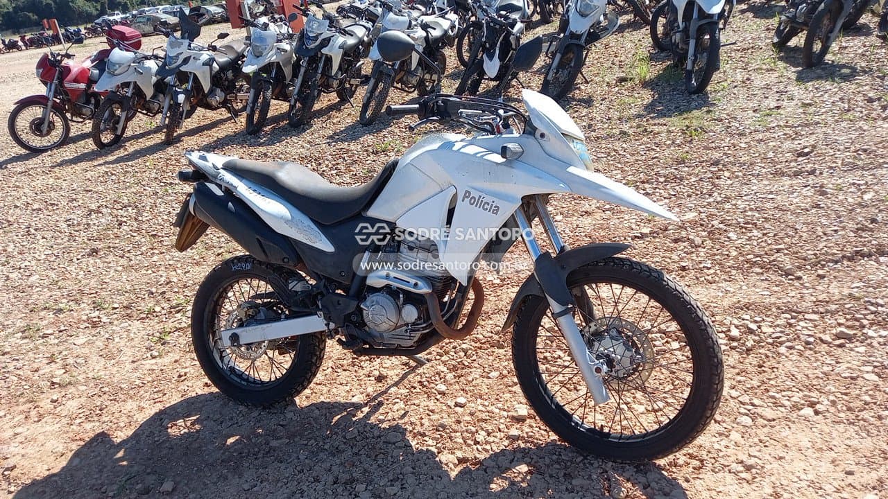 Honda Xre 300 2016, branca