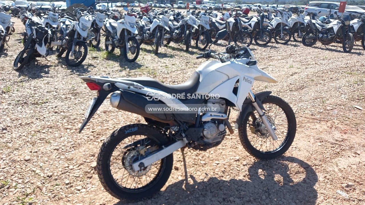 Honda Xre 300 2016 — foto 4