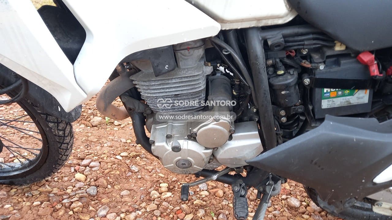 Honda Xre 300 2018 — foto 5