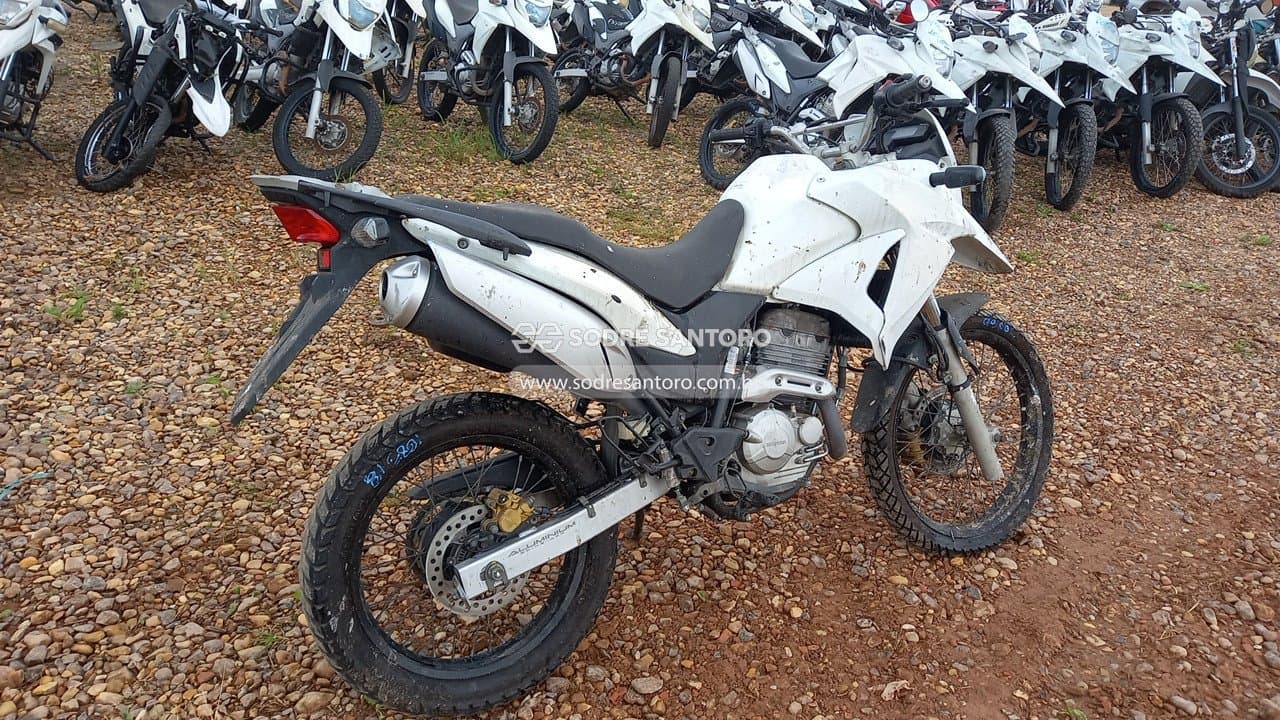 Honda Xre 300 2018 — foto 4