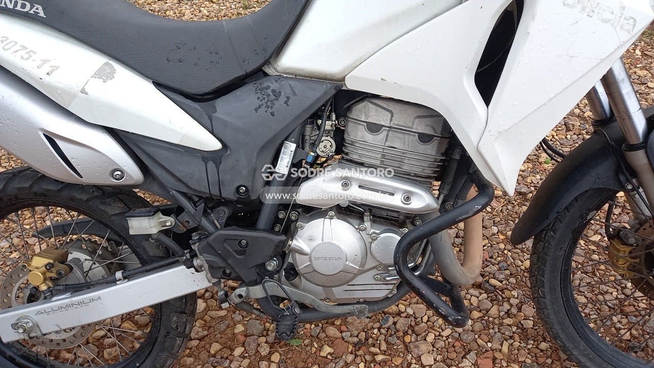 Honda Xre 300 2016 — foto 6