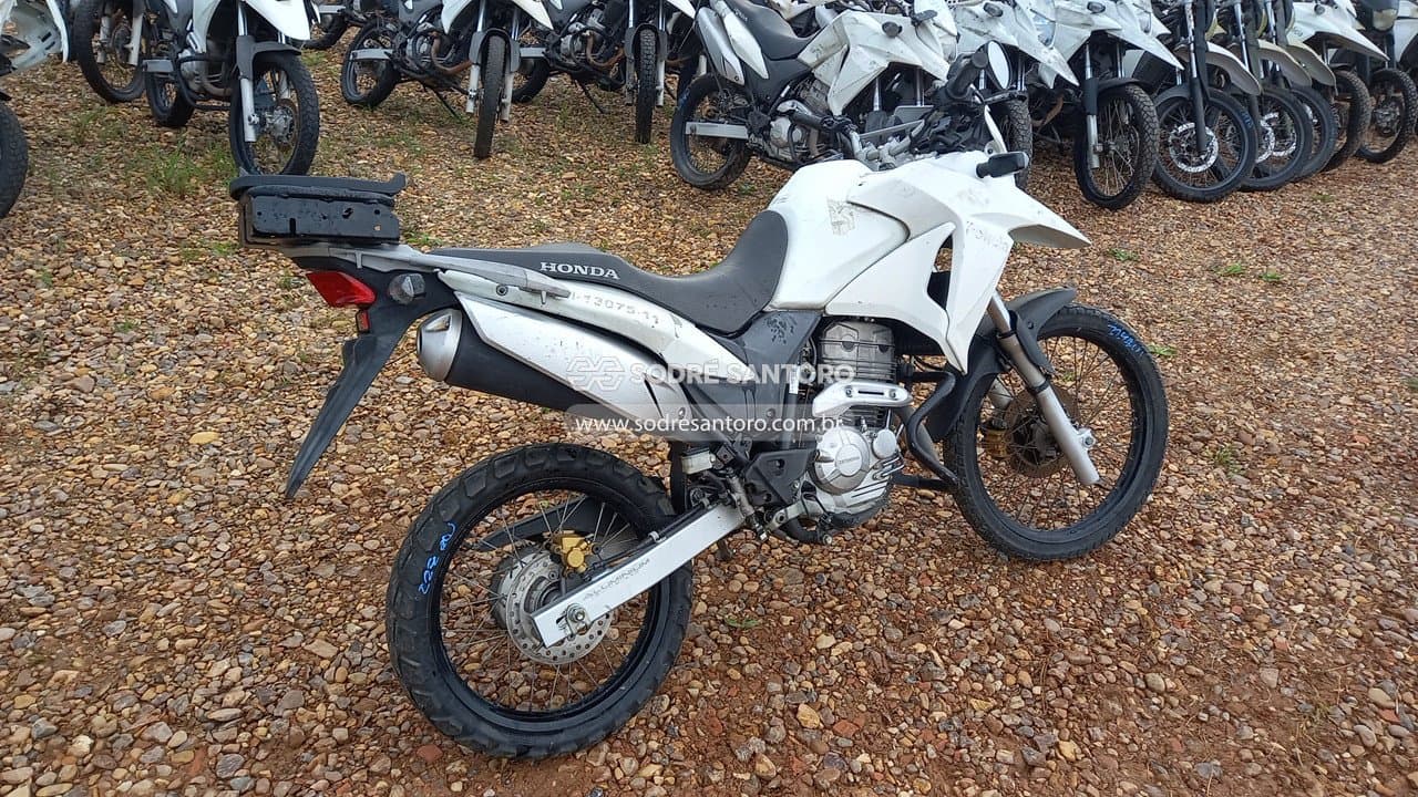 Honda Xre 300 2016 — foto 4