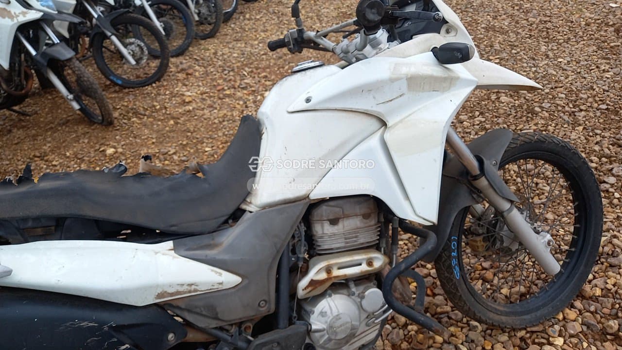 Honda Xre 300 P 2014 — foto 10