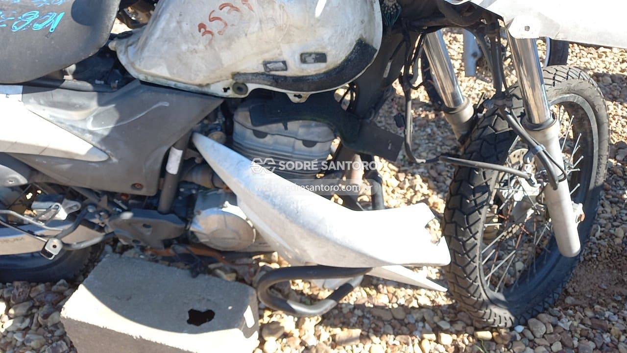 Honda Xre 300 2018 — foto 6