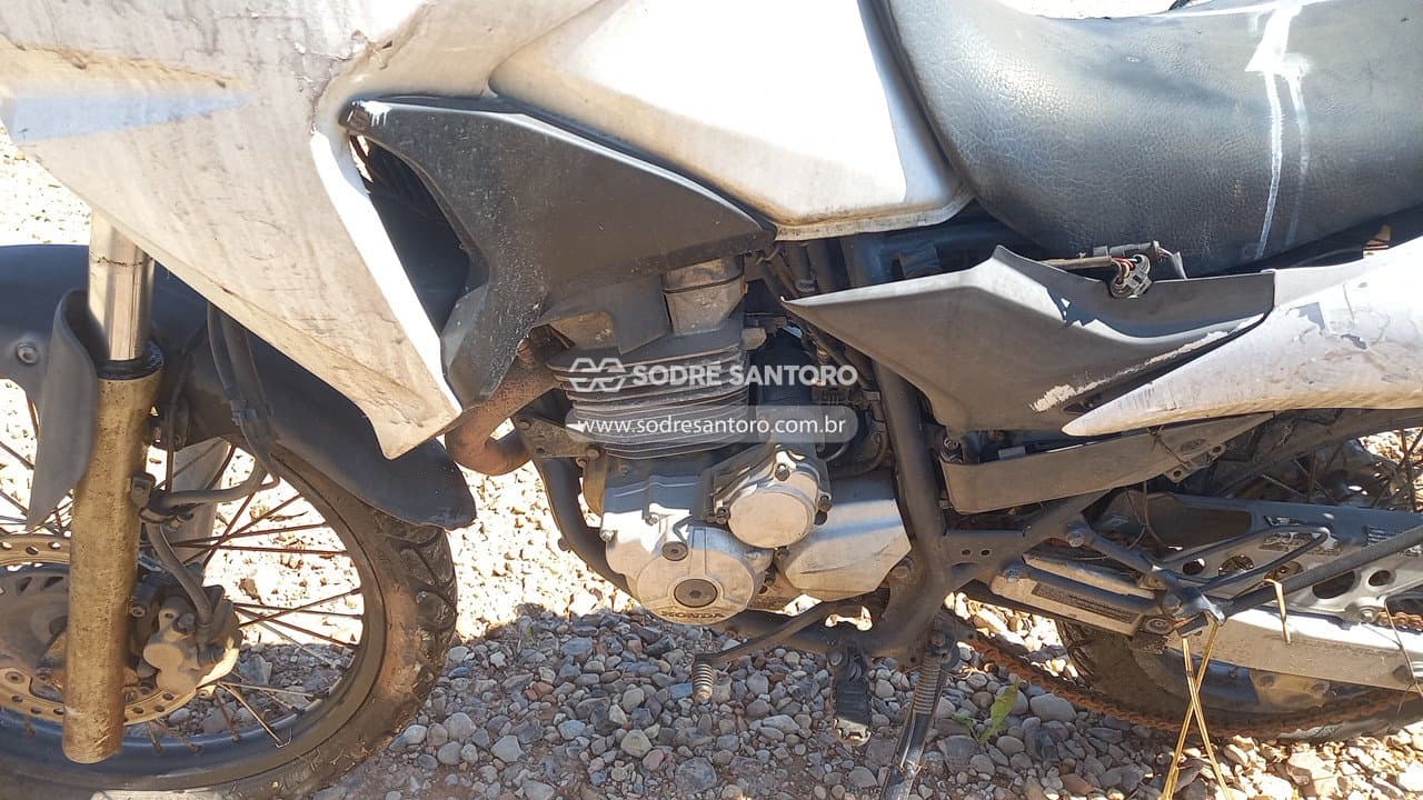 Honda Xre 300 2016 — foto 5