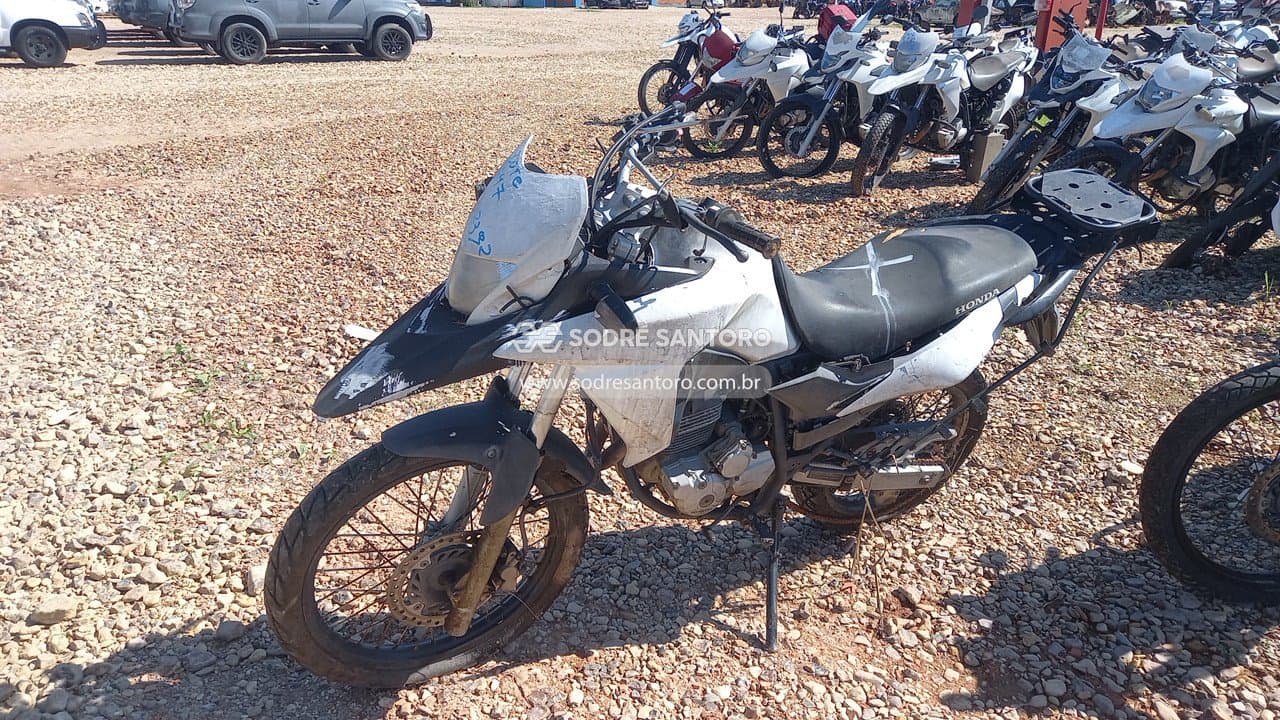 Honda Xre 300 2016 — foto 3