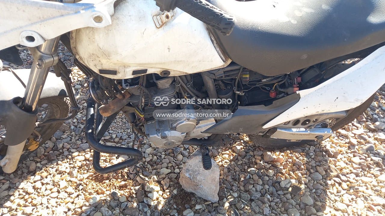 Honda Xre 300 P 2013 — foto 8