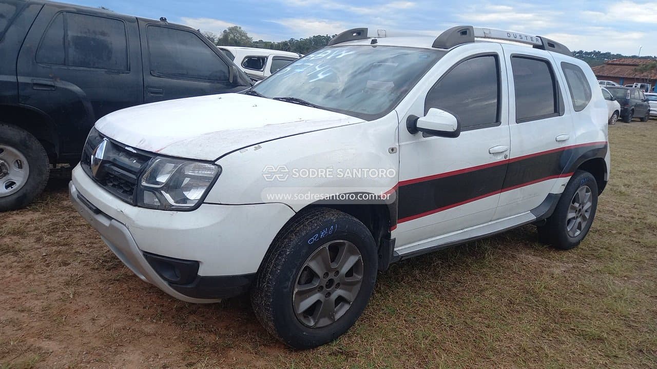 Renault Duster 20 D 4x4 2016 — foto 3