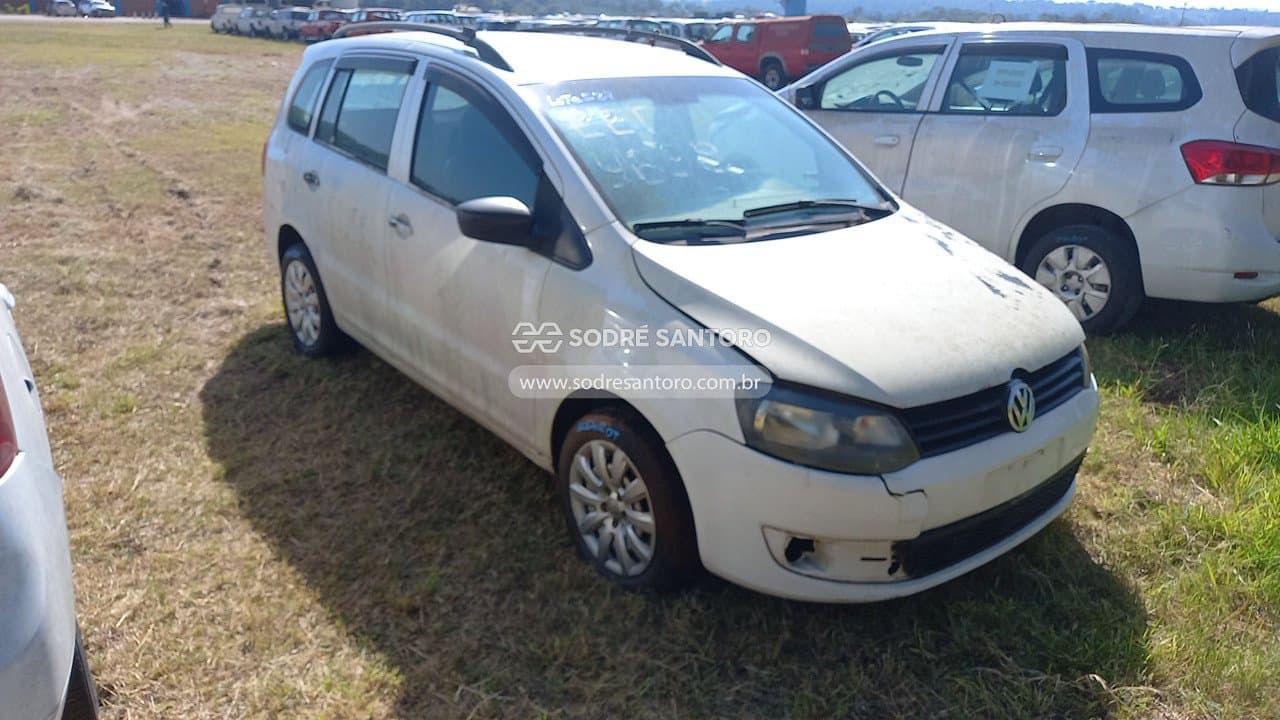 Volkswagen Spacefox Pat Ma 2014, branca