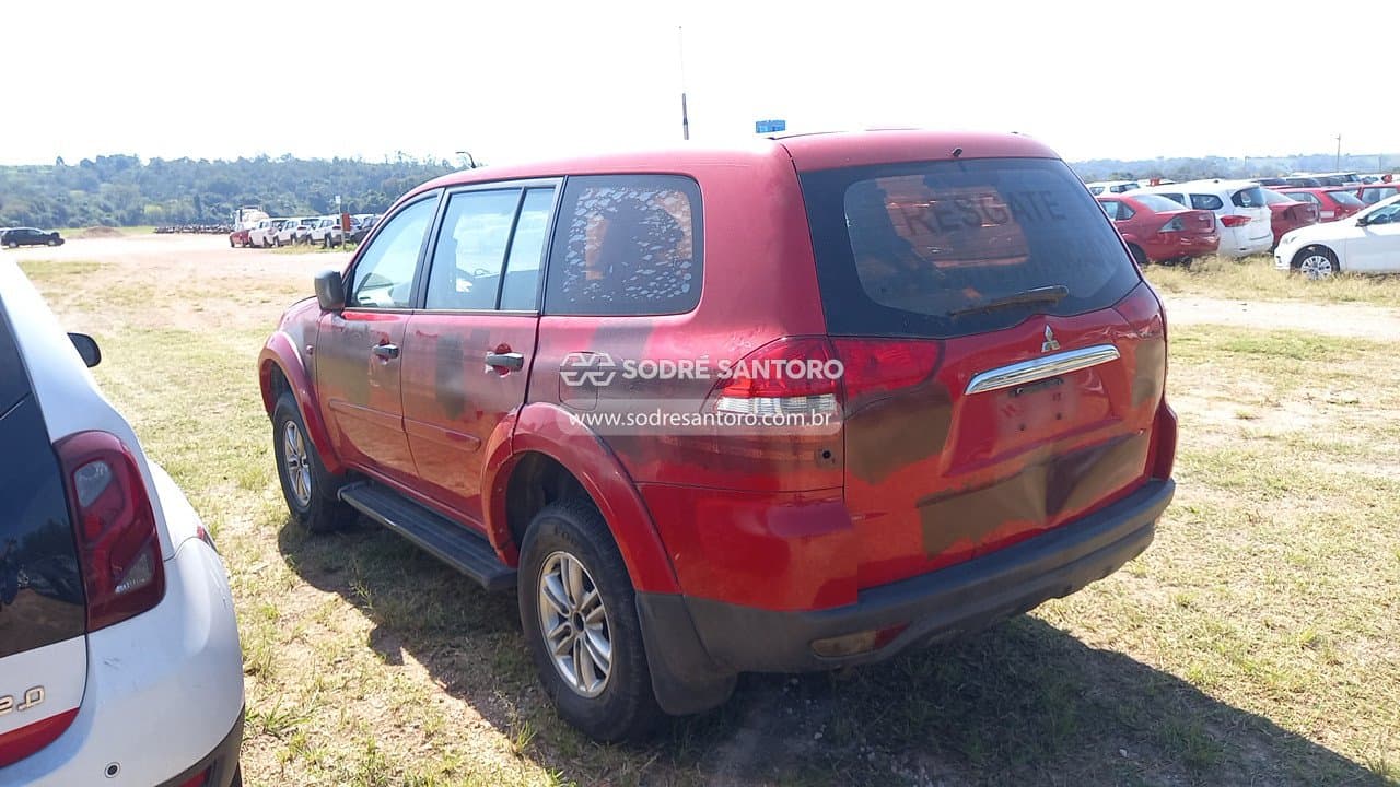 Mitsubishi Pajero Dakar D 2013 — foto 2