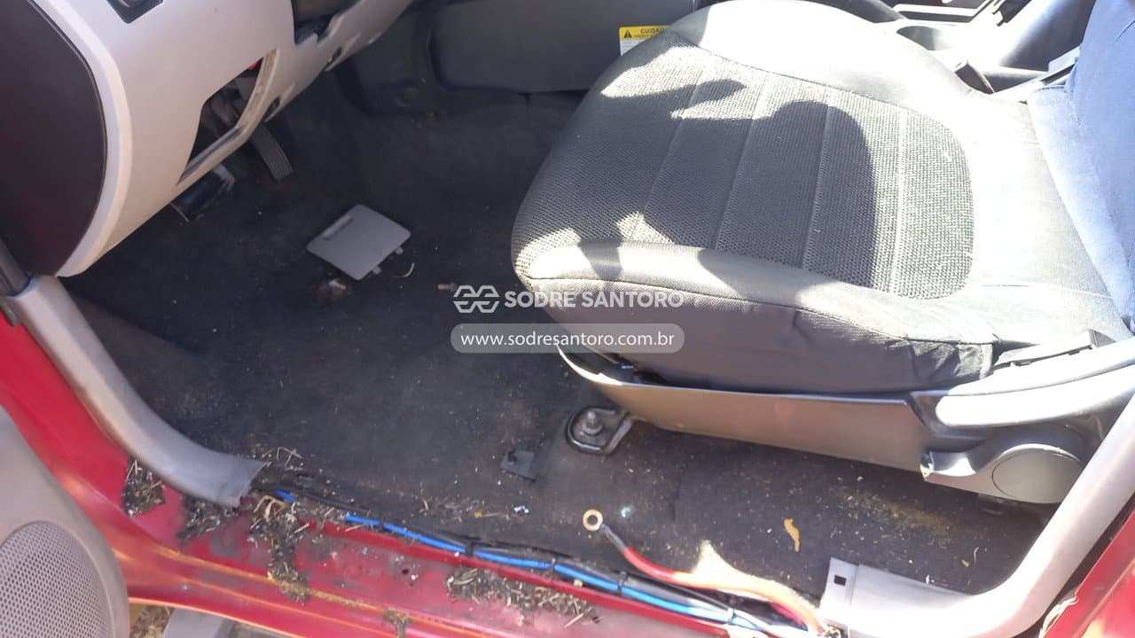 Mitsubishi Pajero Dakar D 2013 — foto 11