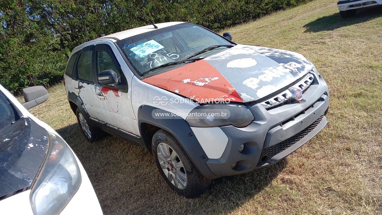 Fiat Weekend Adventure 2017, branca