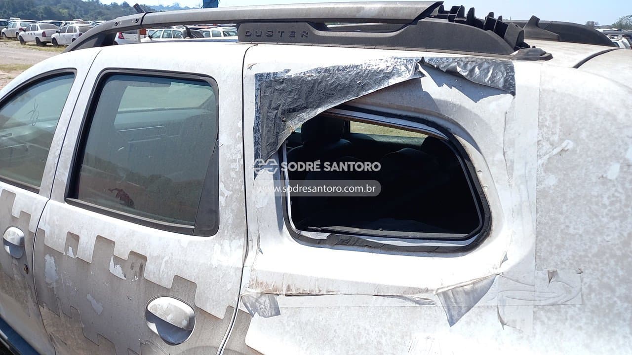 Renault Duster Zen 16 2022 — foto 10
