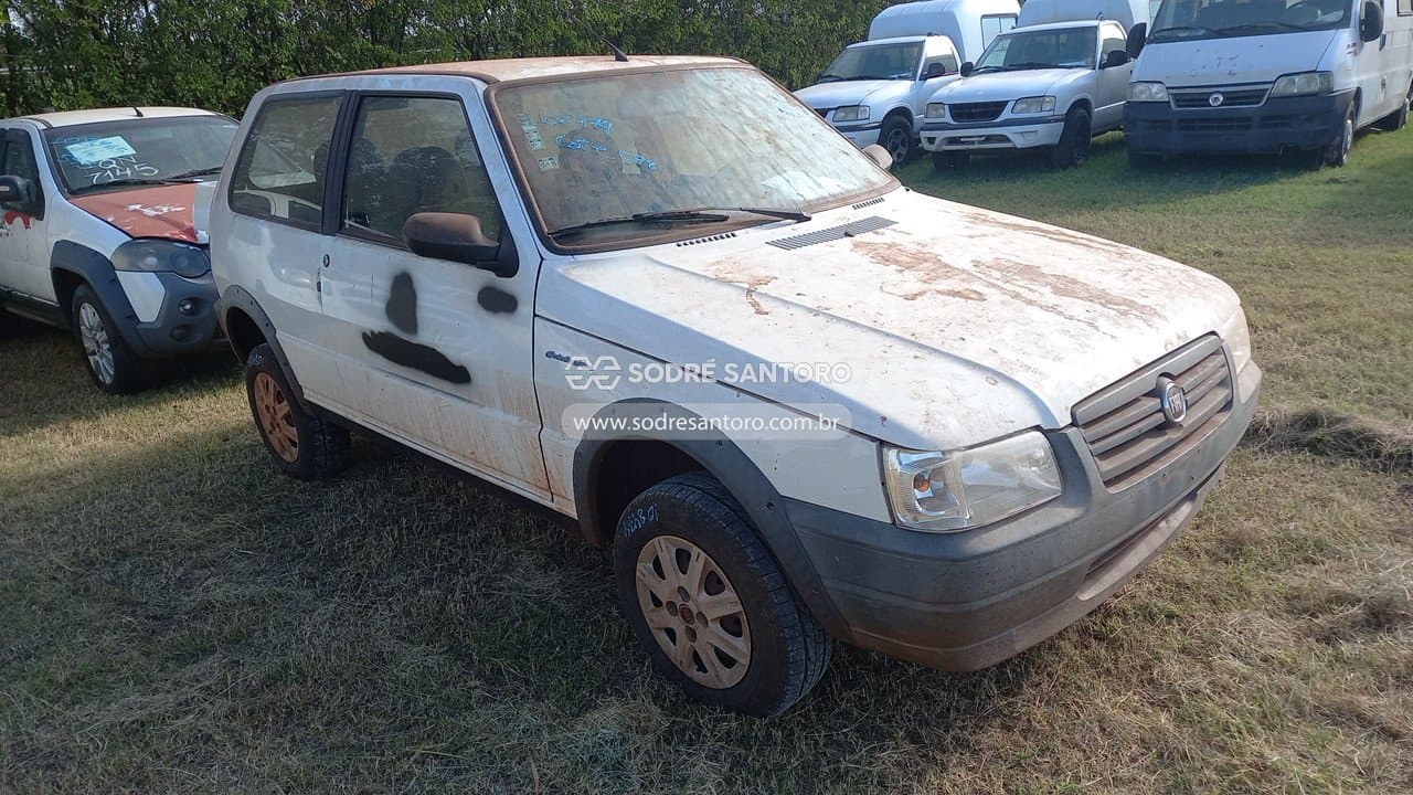 Fiat Uno Mille Way Econ 2011, branca