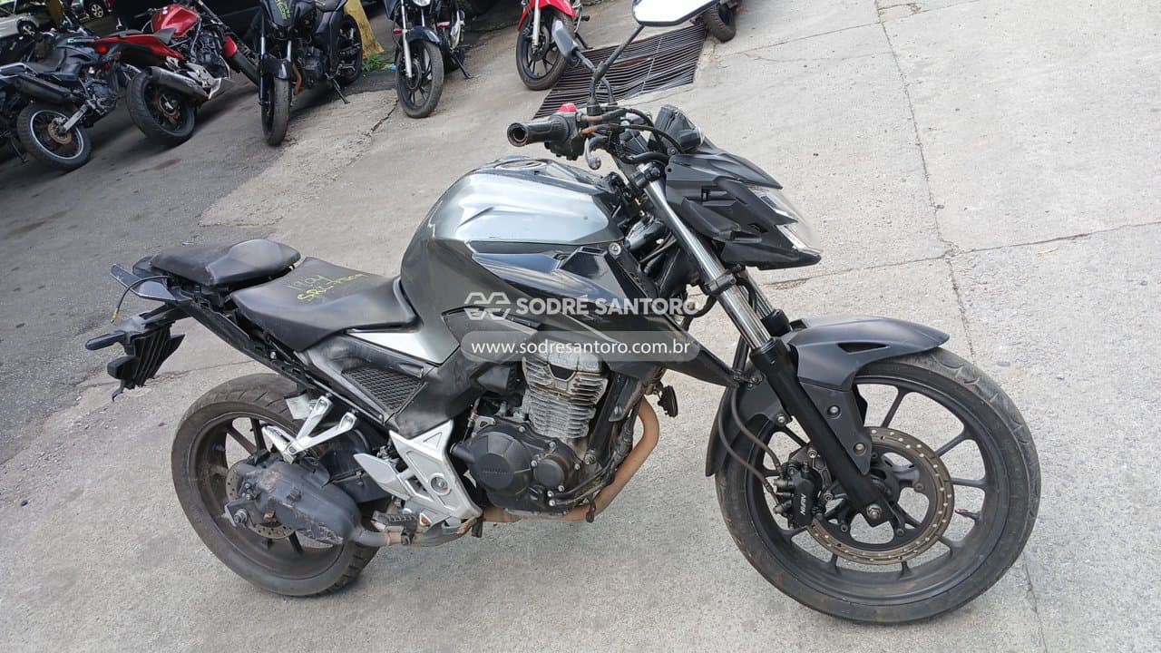 Honda Cb 300f Twister Cbs 2024 — foto 1
