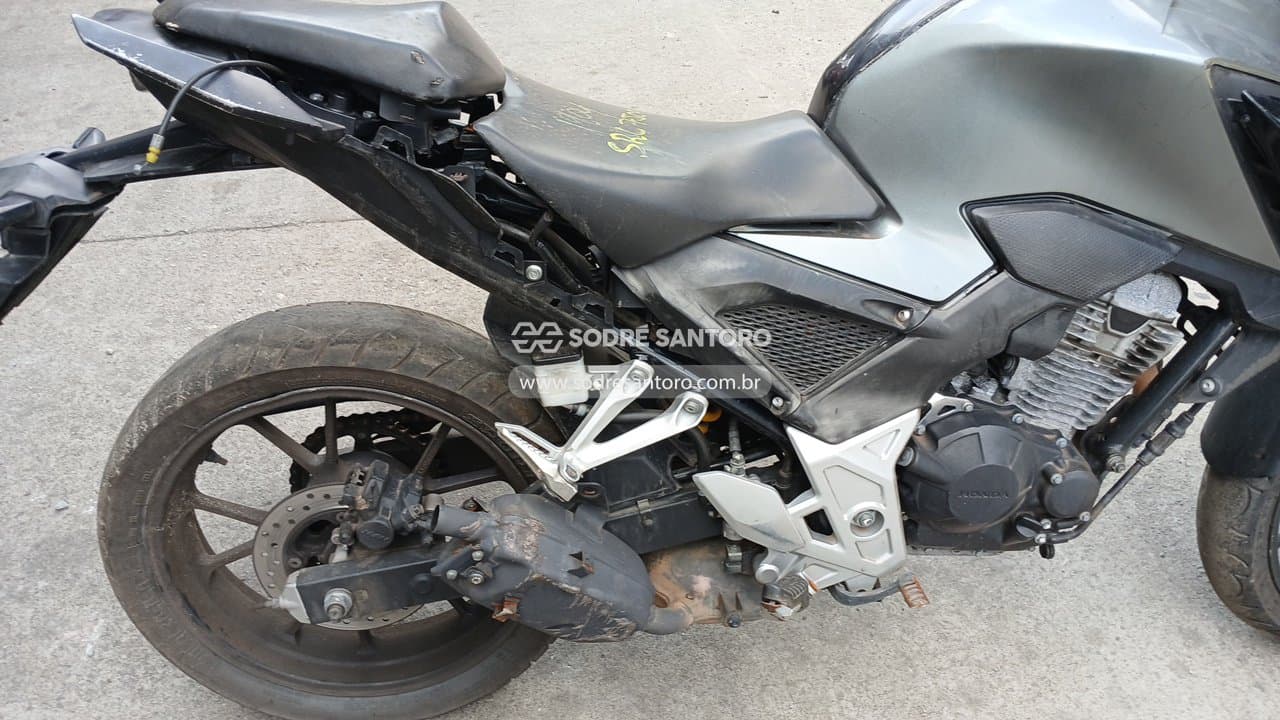 Honda Cb 300f Twister Cbs 2024 — foto 11