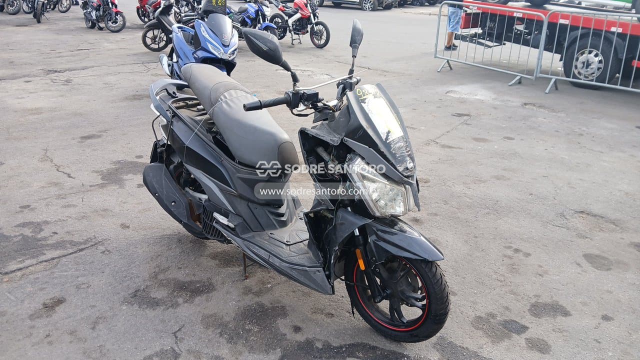 Dafra Cruisym 150 Cbs 2022, preta