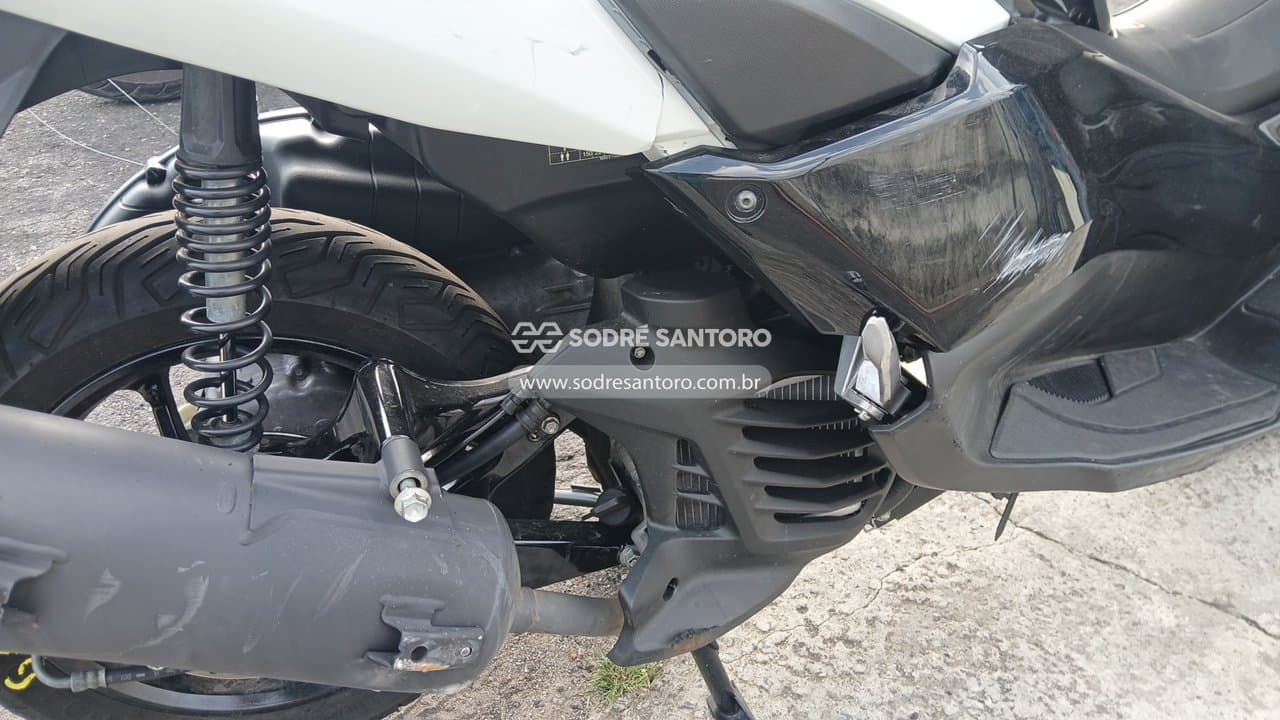 Yamaha Nmax 160 2021 — foto 5