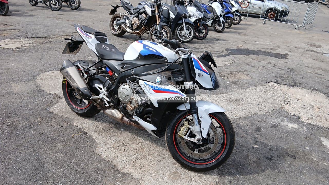 BMW S1000 R 2019 — foto 1