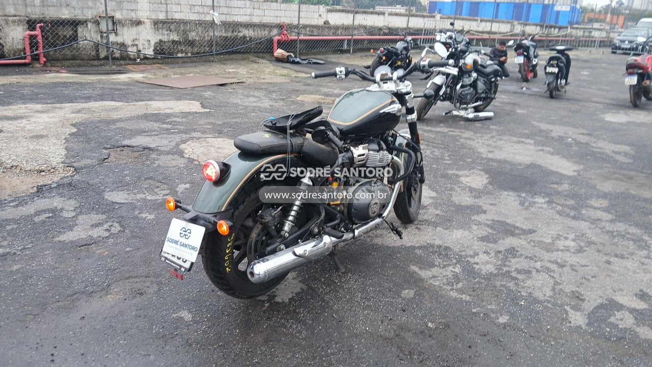 Royal Enfield Super Meteor 650 2025 — foto 4