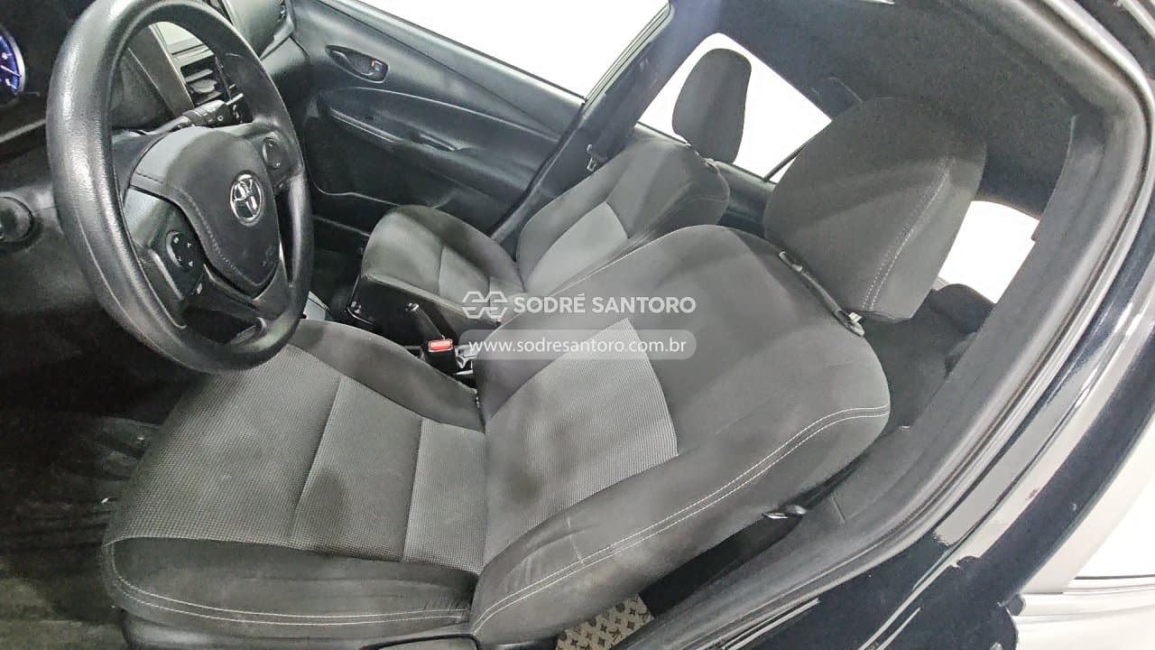 Toyota Yaris Ha Xl15 2023 — foto 9