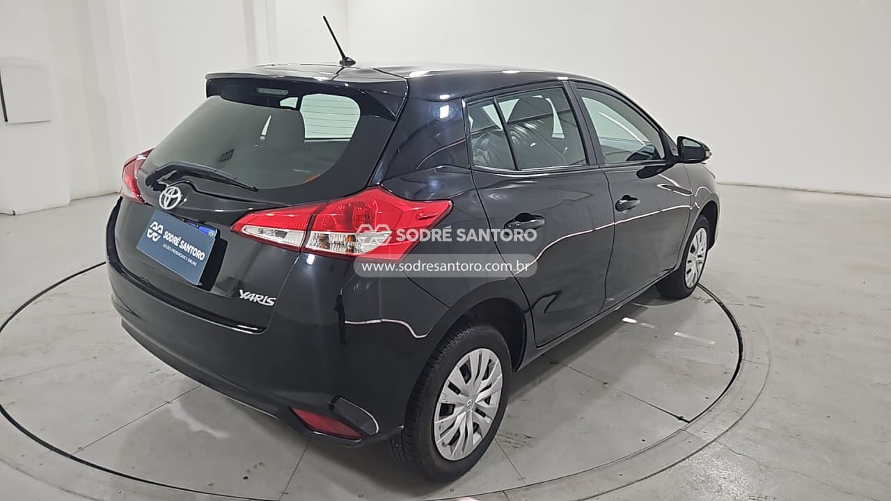 Toyota Yaris Ha Xl15 2023 — foto 4