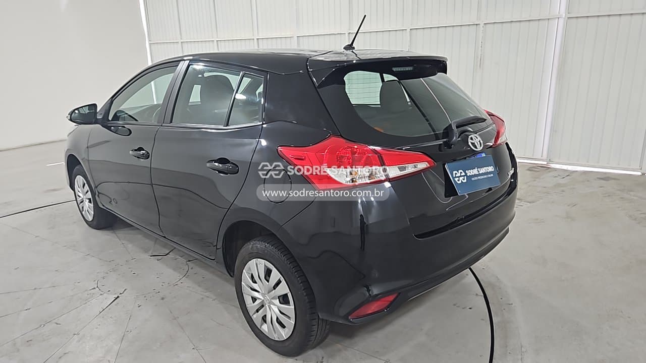 Toyota Yaris Ha Xl15 2023 — foto 2