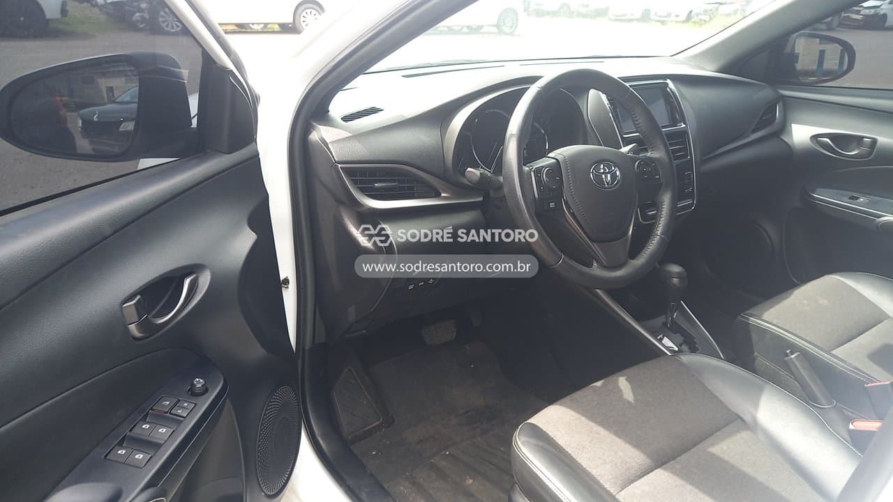 Toyota Yaris Ha Xs15 2023 — foto 6